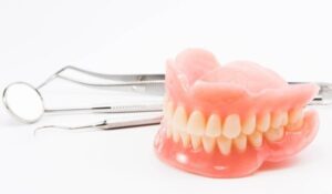 Complete Dentures | Denture Repair Brisbane