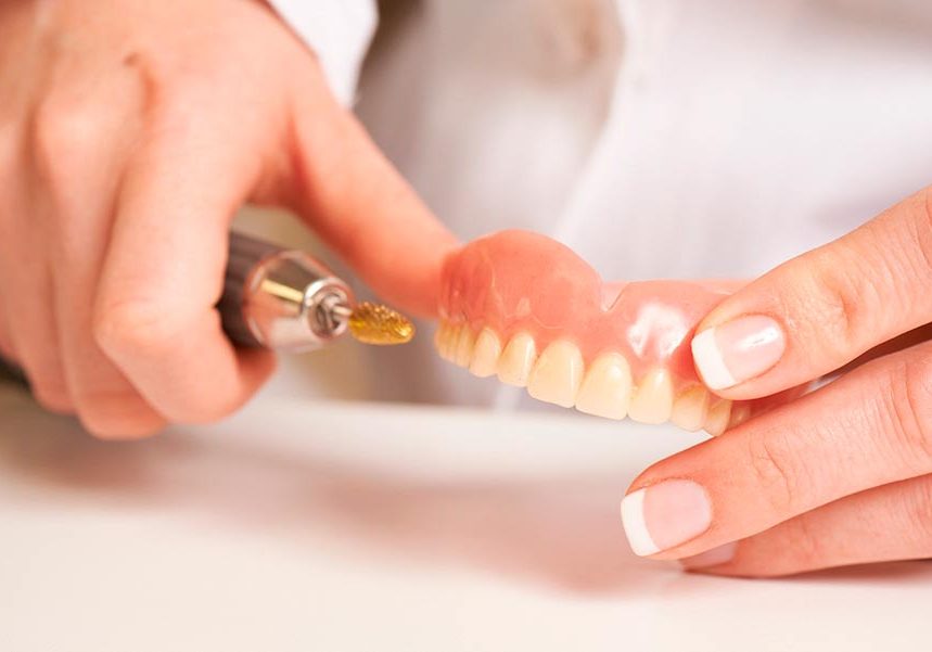 Chrome Dentures | Affordable Dentures | Denture Repair Cost