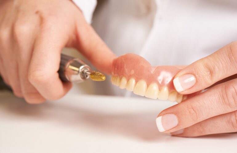 Denture Repair Dentist | Denture Specialists Brisbane | Cost of Dentures Brisbane