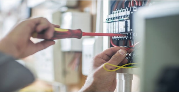 Hiring professional electrician